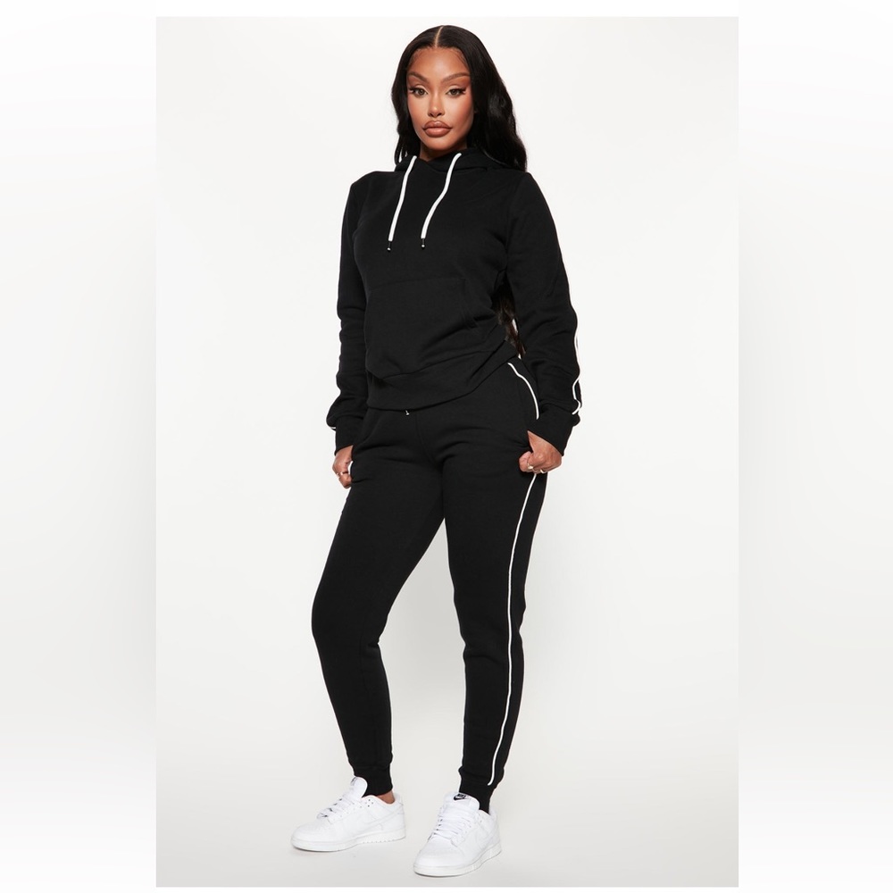 Fashion Nova Joggers